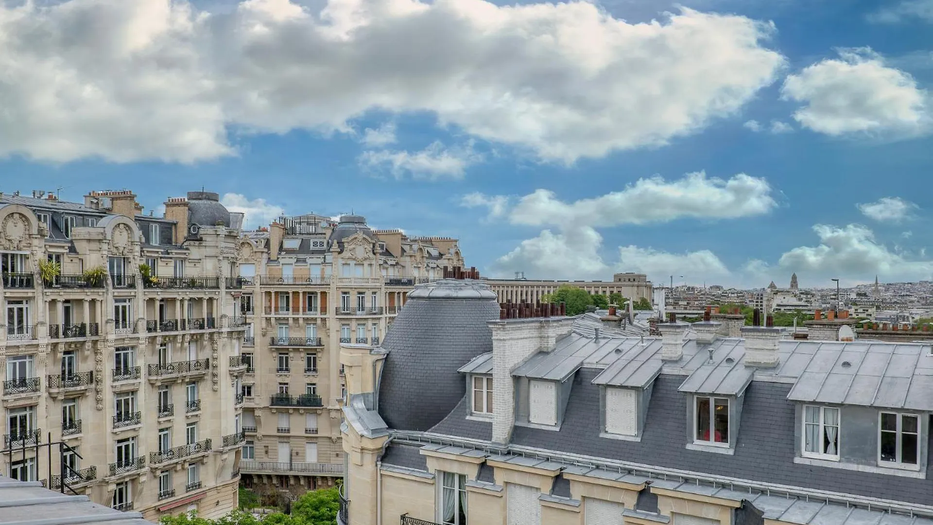 Goodguest-trocadero Tour Eiffel Bail Mobilite Apartment